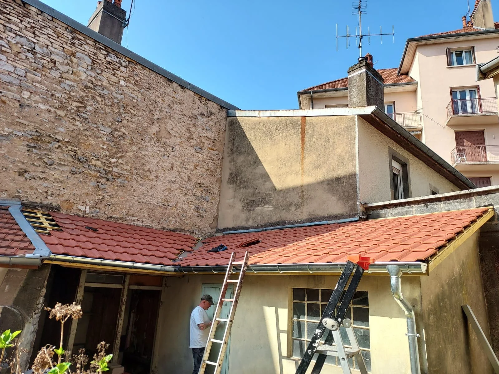 Urgence toiture — Pro Renov 25